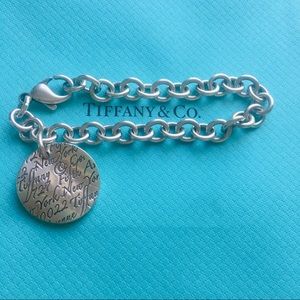Tiffany & Co. Wave round notes charm bracelet